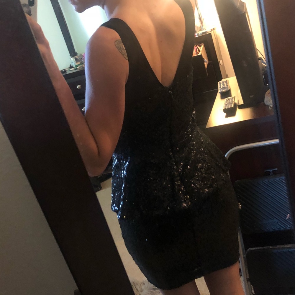 BLACK SEQUIN DRESS - Picture 3 of 4